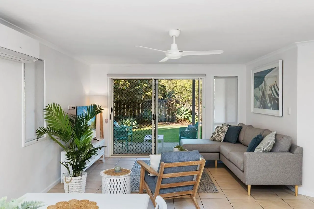 Apartment Unit 1 Marcoola Shores